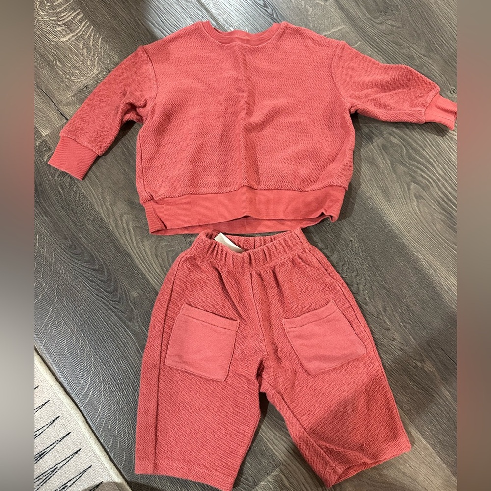 Millk Unisex Set